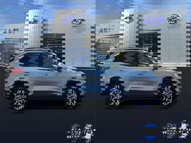 Certified 2022 Ford Escape SEL w/ Technology Package image 2