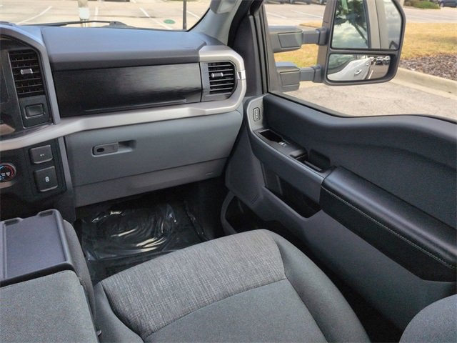 Certified 2022 Ford F150 XLT w/ XTR Package image 17