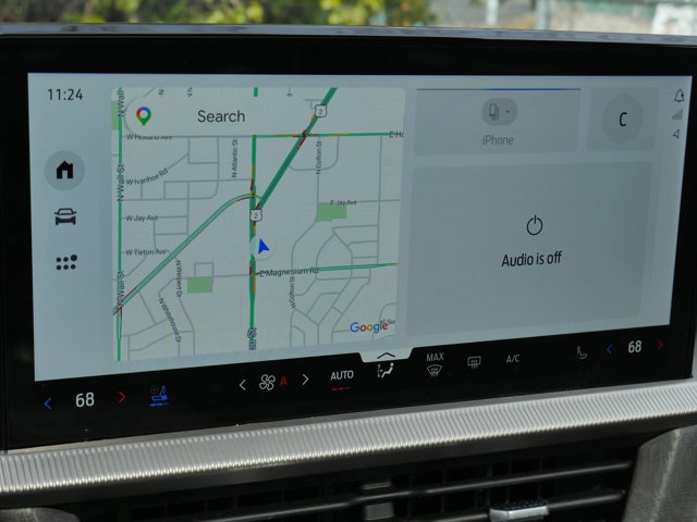 Certified 2025 Ford Explorer Platinum w/ Ultimate Package image 18