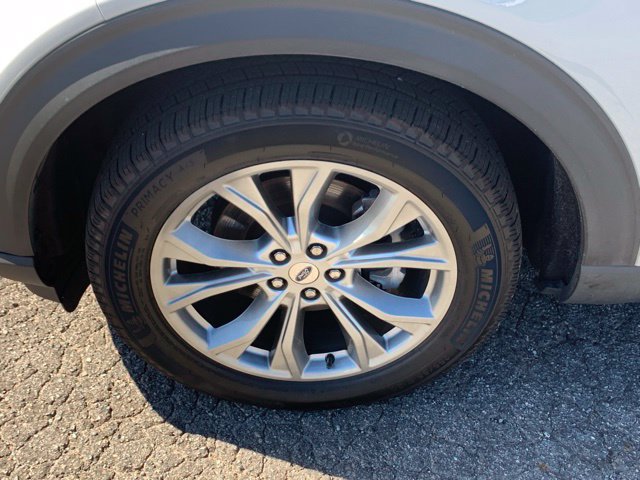 Certified 2023 Ford Explorer Limited w/ Equipment Group 301A AWD/4WD image 31