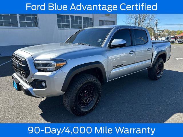 Used 2023 Toyota Tacoma TRD Off-Road image 3