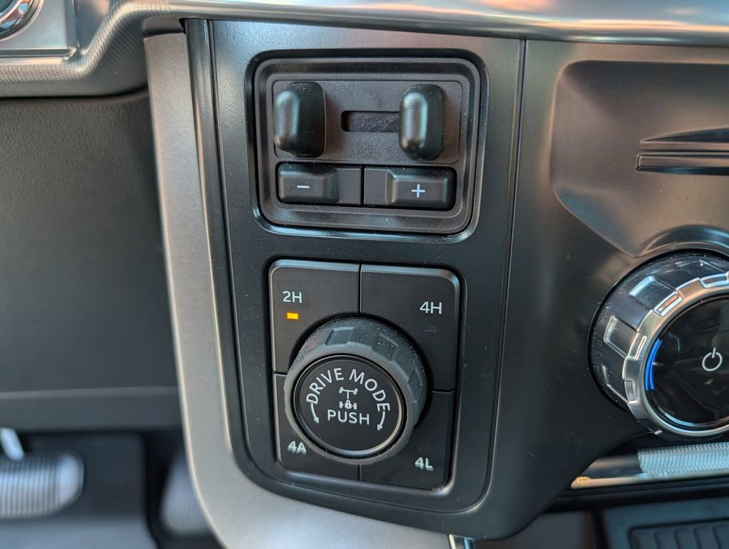 Certified 2025 Ford F150 Lariat w/ Equipment Group 501A Mid image 15