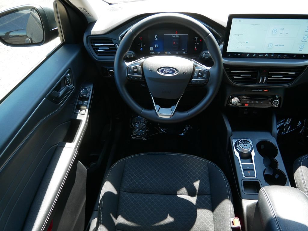 Certified 2025 Ford Escape Active w/ Tech Pack #1 AWD/4WD image 12