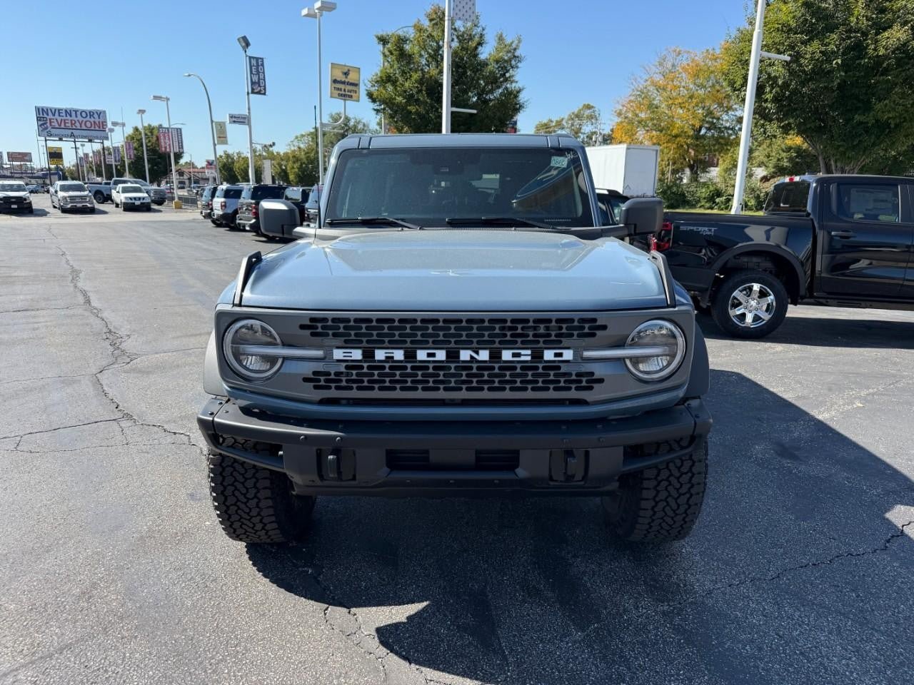 Certified 2025 Ford Bronco Badlands w/ Sasquatch Package AWD/4WD image 7
