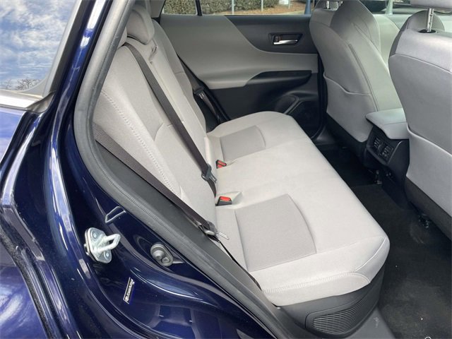 Used 2021 Toyota Venza LE image 28