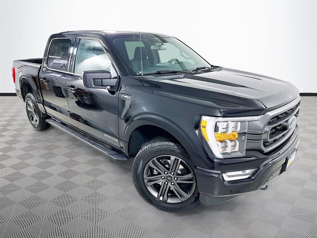 Certified 2022 Ford F150 XLT w/ Equipment Group 302A High image 7