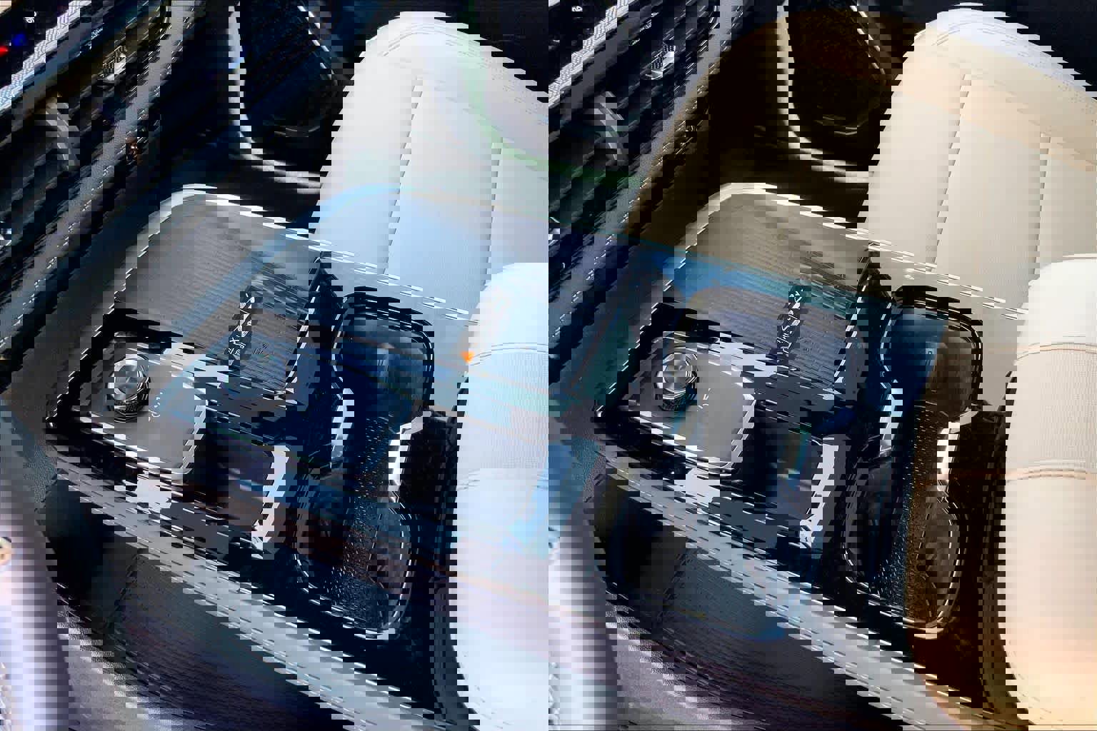 Used 2025 Buick Enclave Preferred FWD image 17