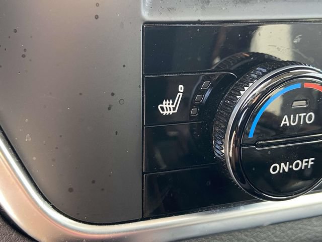 Used 2023 Nissan Rogue SV w/ SV Premium B Package FWD image 28