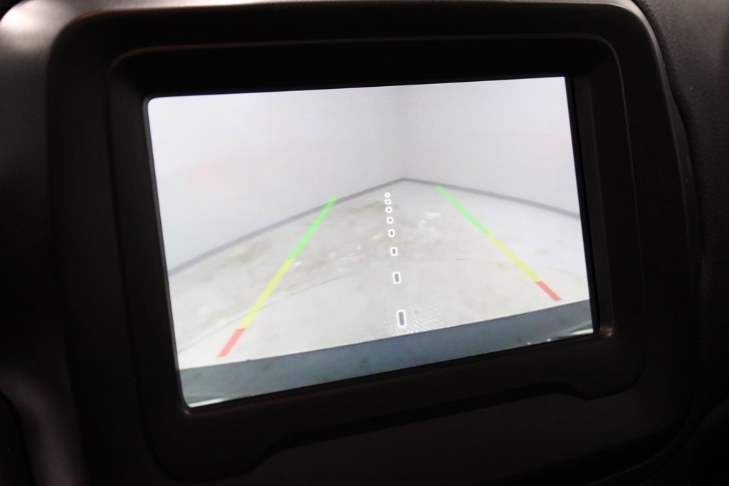 Used 2020 Jeep Renegade Limited w/ LED Lighting Group image 9