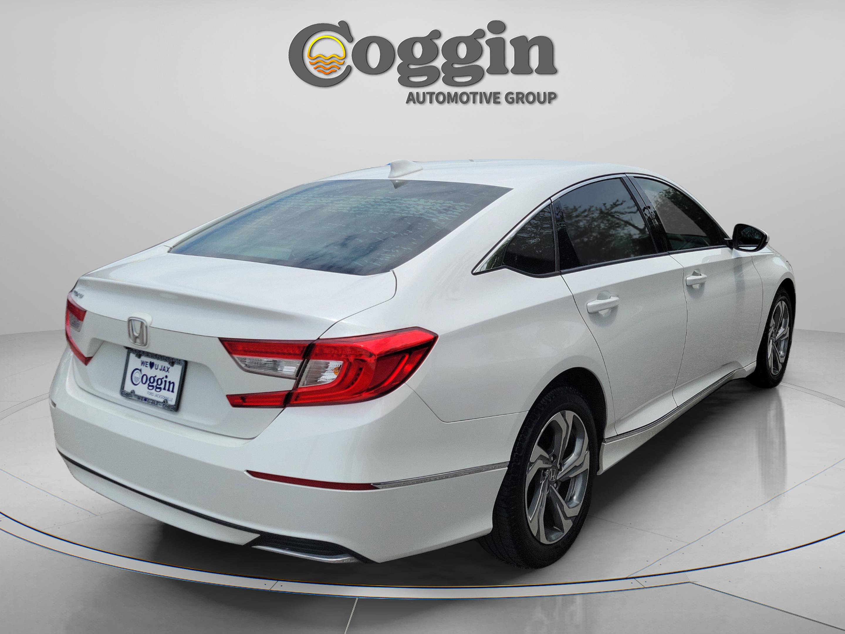 Used 2018 Honda Accord EX image 3