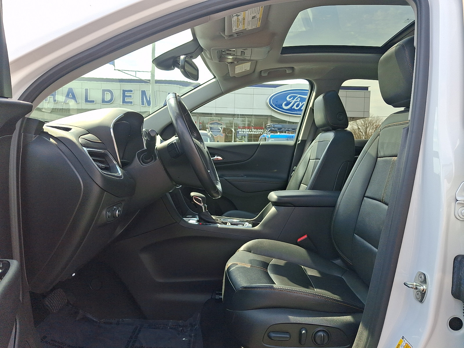 Used 2022 Chevrolet Equinox Premier AWD/4WD image 14