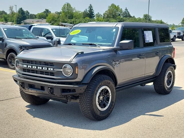 Certified 2023 Ford Bronco Black Diamond AWD/4WD image 2