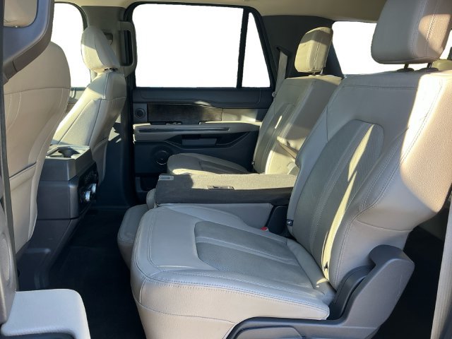 Certified 2021 Ford Expedition Max Limited AWD/4WD image 16