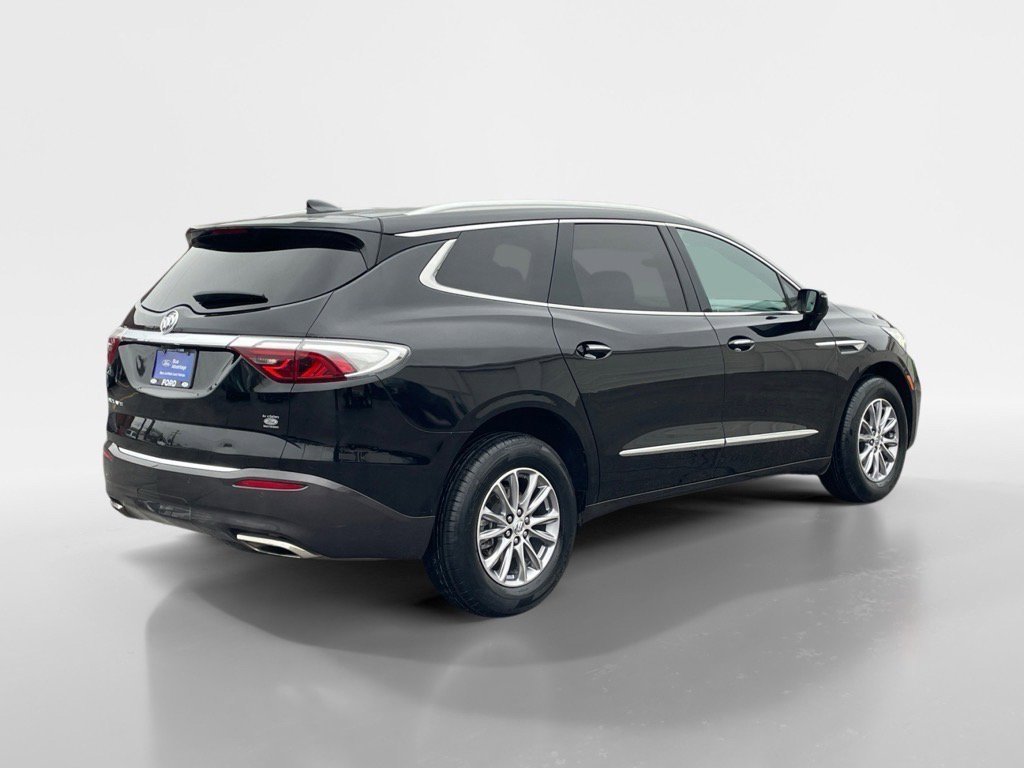 Used 2024 Buick Enclave Premium image 6