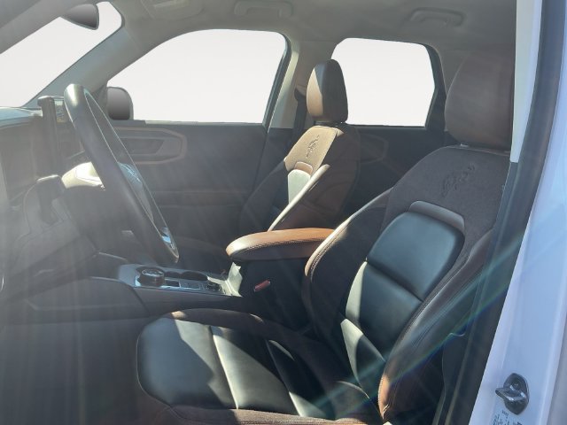 Certified 2025 Ford Bronco Sport Outer Banks w/ Outer Banks Tech Package+ AWD/4WD image 11