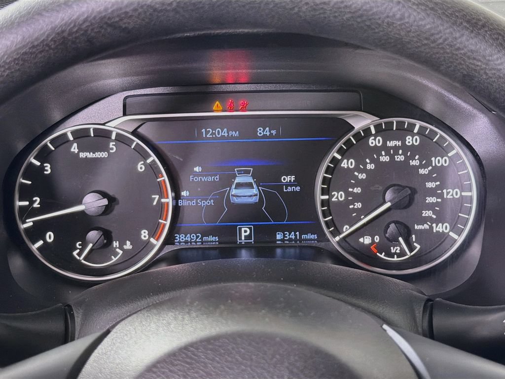 Used 2025 Nissan Altima 2.5 SV FWD image 16
