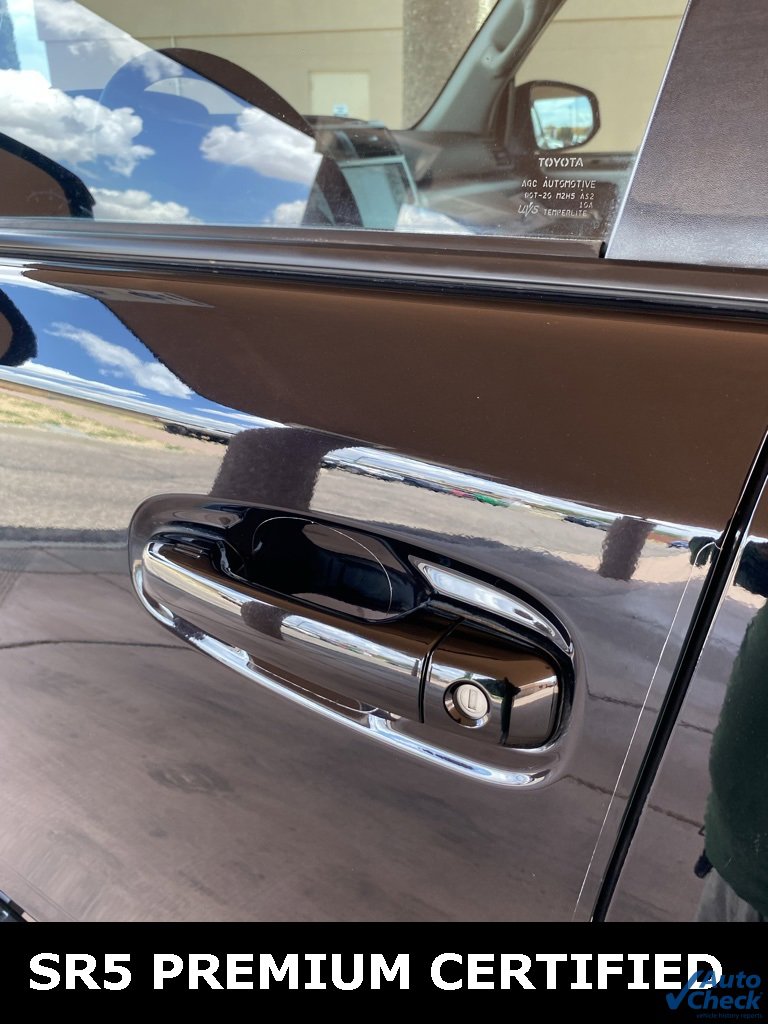 Used 2022 Toyota 4Runner SR5 Premium image 30