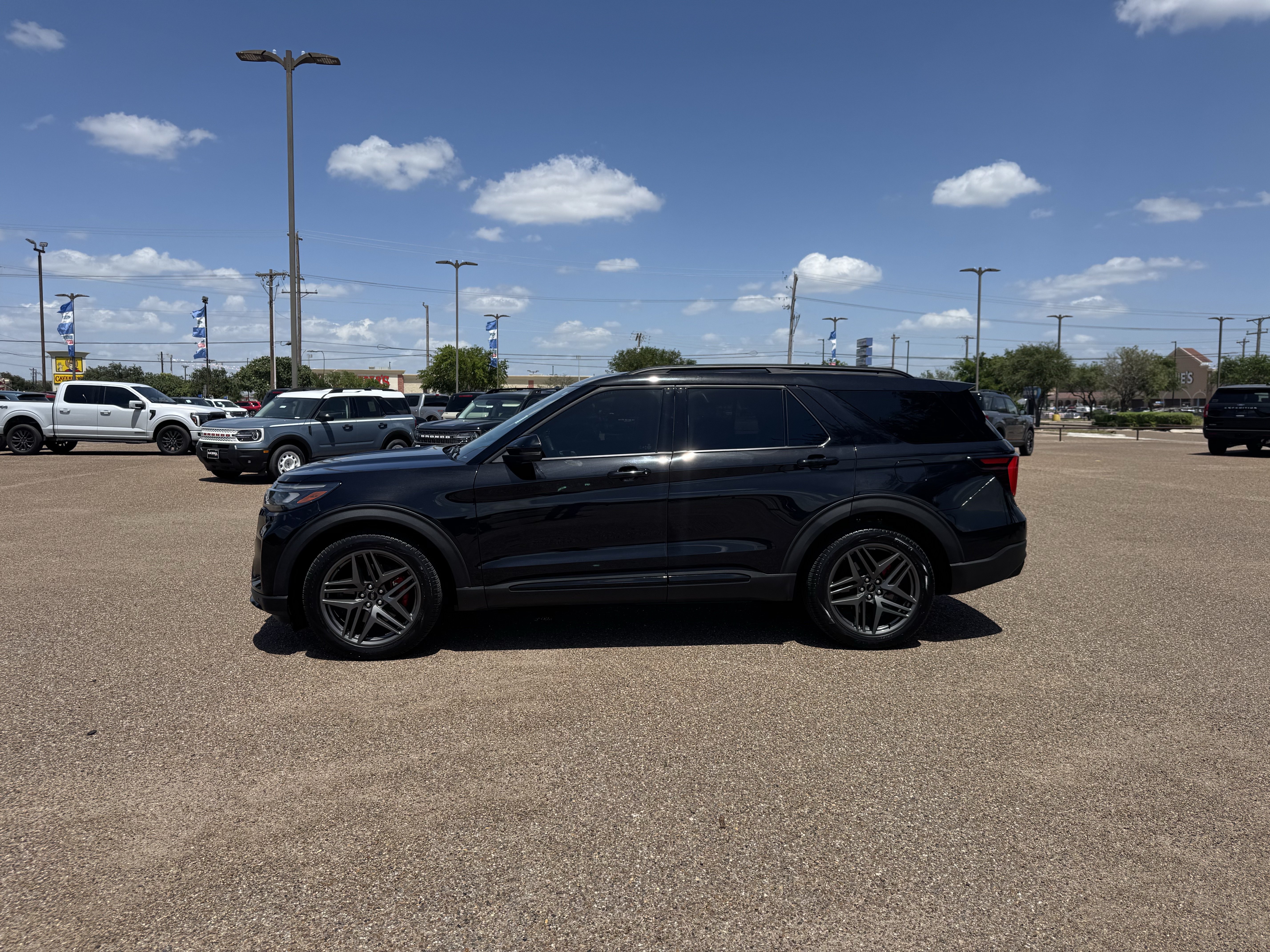 Certified 2025 Ford Explorer ST w/ Sun And Sound Package AWD/4WD image 2