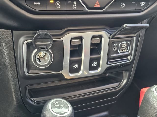 Used 2023 Jeep Wrangler Sport S image 18