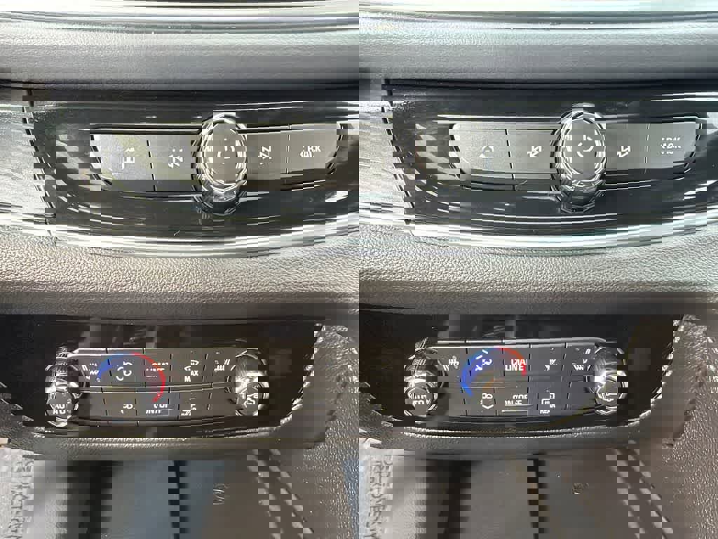 Used 2023 Buick Enclave Essence w/ Experience Buick Package image 31