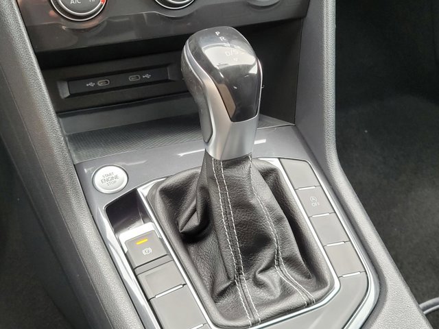 Used 2022 Volkswagen Tiguan S image 23