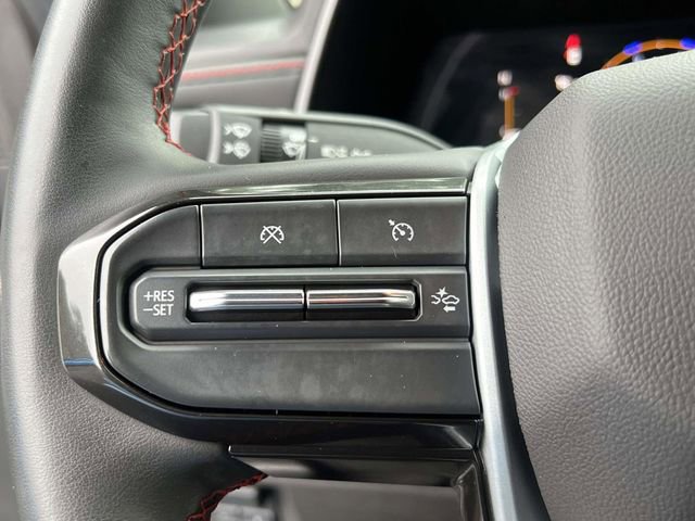 Used 2023 Chevrolet Colorado Z71 w/ Z71 Convenience Package 2 image 24