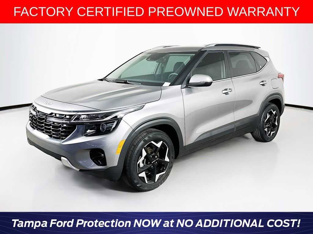 Used 2024 Kia Seltos EX FWD image 1
