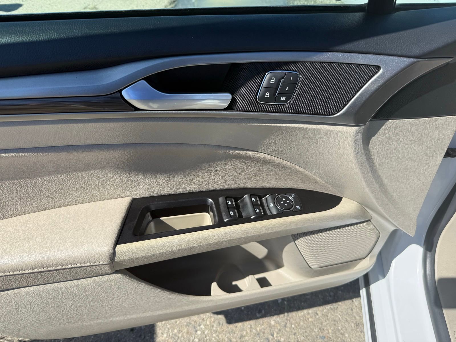 Certified 2020 Ford Fusion SEL image 9