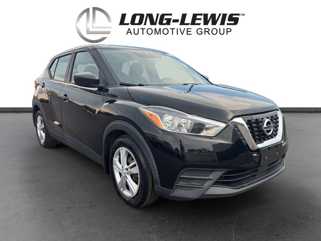 Used 2020 Nissan Kicks S FWD image 10