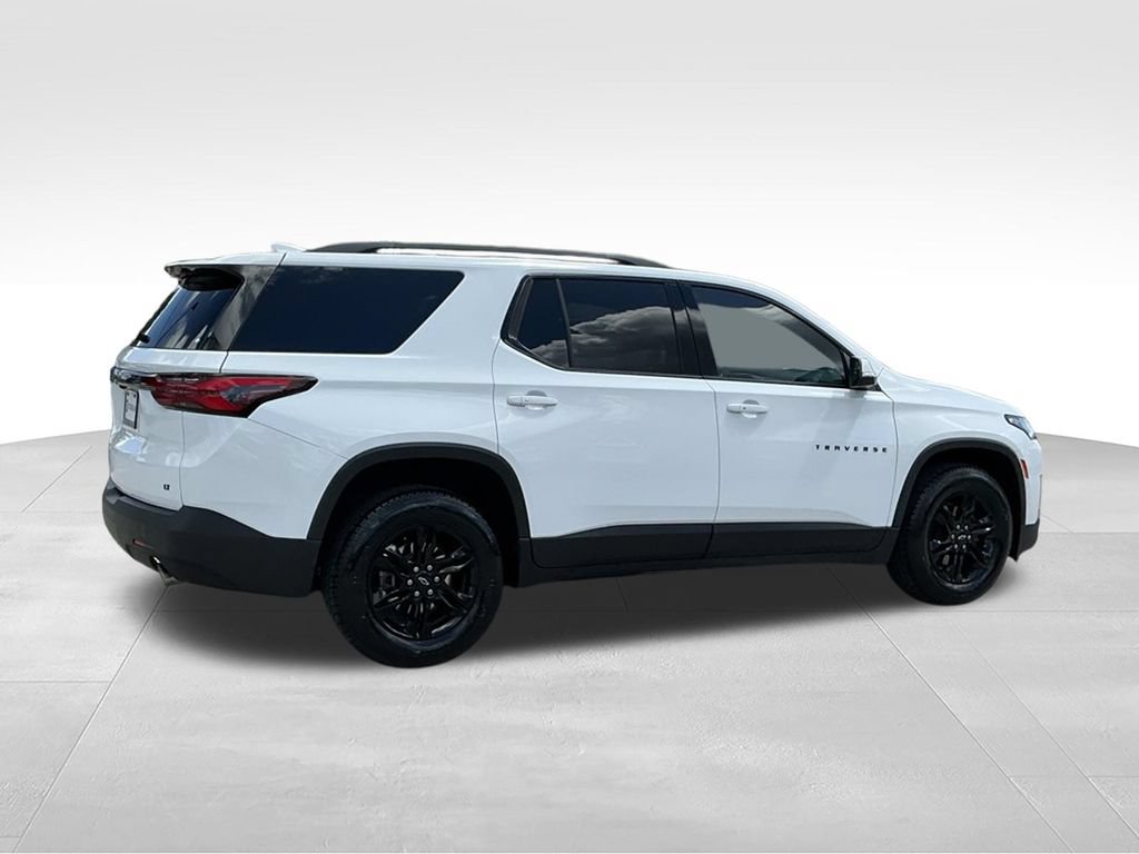 Used 2023 Chevrolet Traverse LT FWD image 11