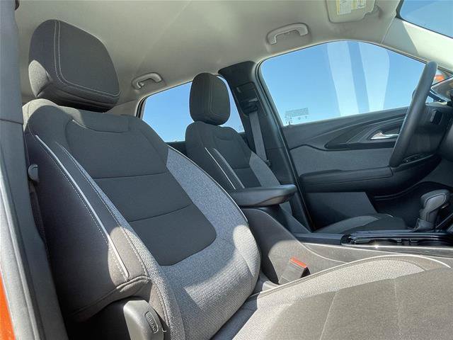 Used 2022 Chevrolet TrailBlazer LT w/ Convenience Package AWD/4WD image 21