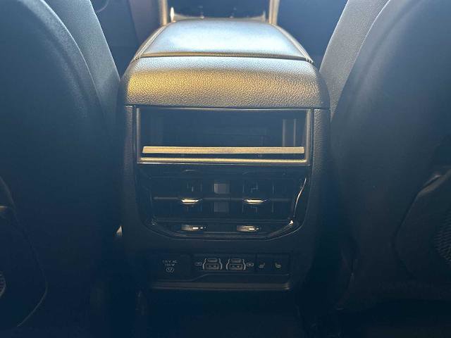 Used 2023 Jeep Grand Cherokee 4WD 4xe w/ Luxury Tech Group II image 21