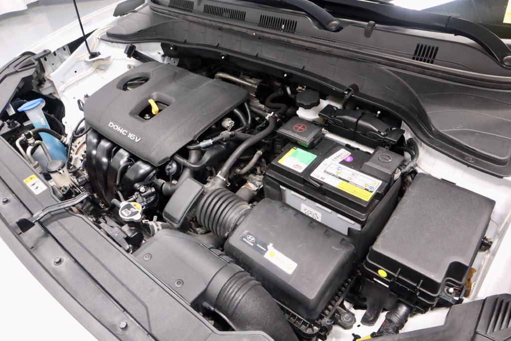 Used 2021 Hyundai Kona SE AWD/4WD image 15
