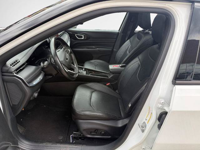 Used 2022 Jeep Compass High Altitude AWD/4WD image 12