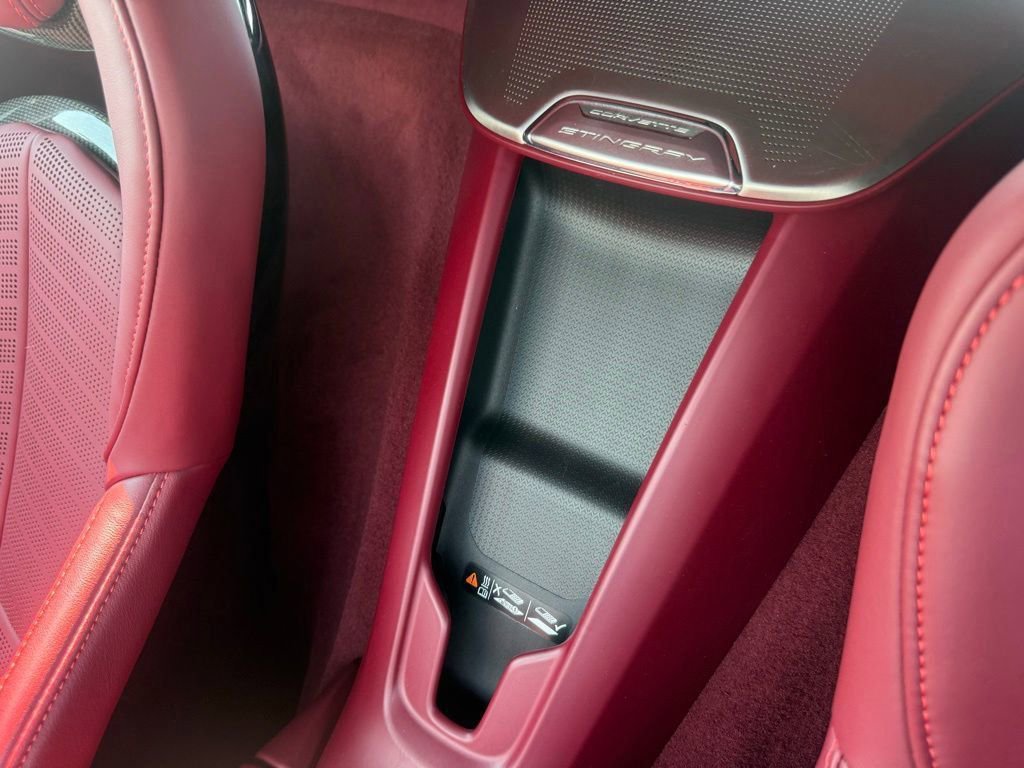 Used 2020 Chevrolet Corvette Stingray Premium Cpe w/ 3LT Preferred Equipment Group image 32