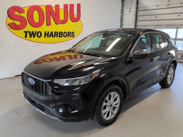Certified 2024 Ford Escape Active AWD/4WD image 1