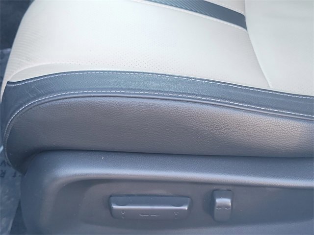 Used 2018 Honda Civic EX-L image 18