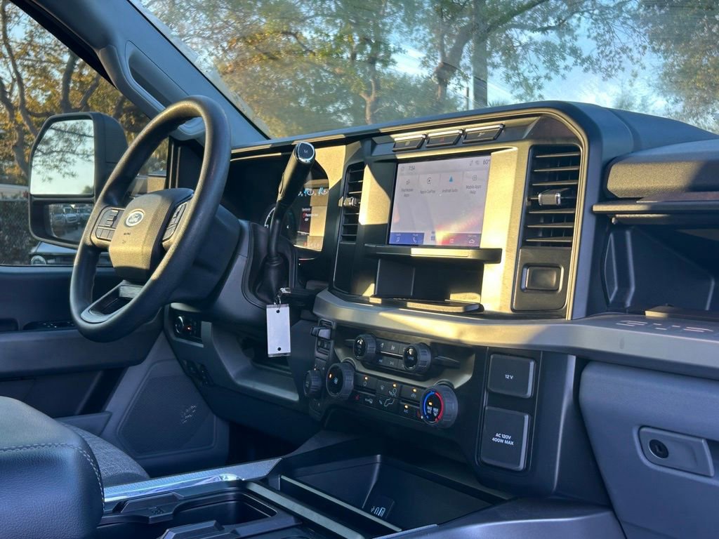 Certified 2023 Ford F450 XLT w/ XLT Value Package image 29