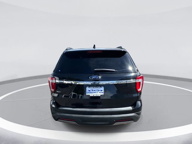Certified 2019 Ford Explorer XLT image 4
