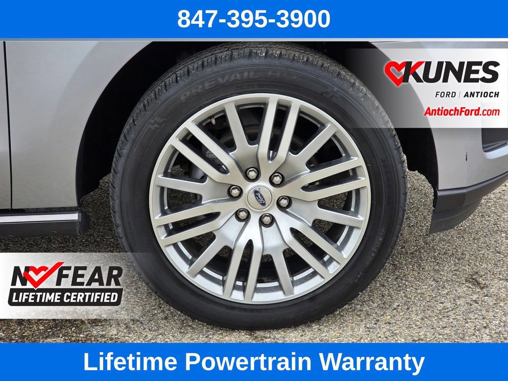 Certified 2024 Ford Expedition Limited image 9