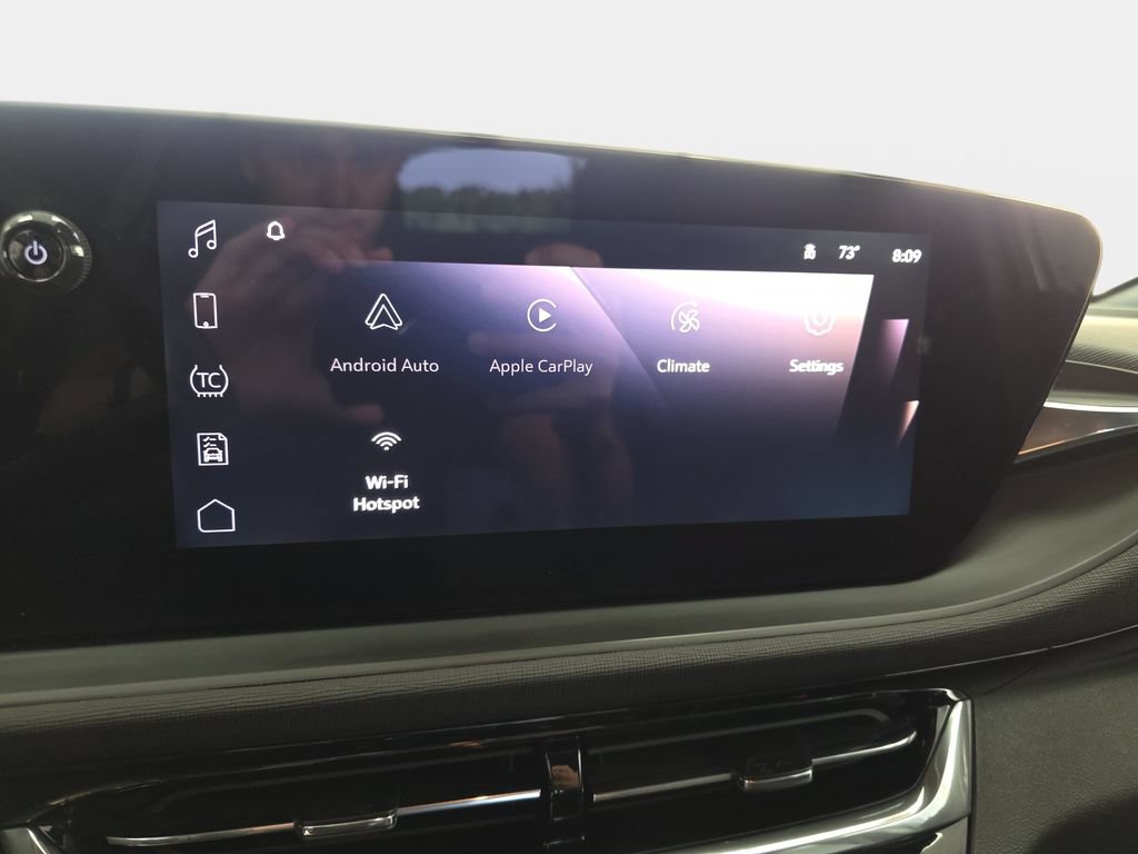 Used 2024 Buick Envista Sport Touring w/ Convenience I Package FWD image 18