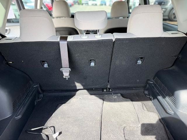Used 2025 Kia Soul LX w/ LX Technology Package FWD image 6