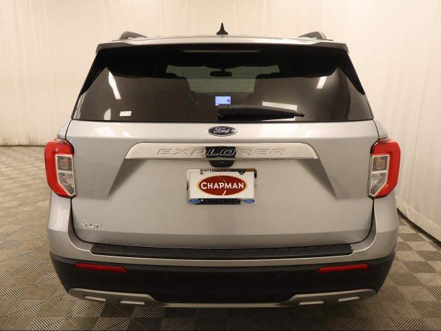 Certified 2023 Ford Explorer XLT w/ Equipment Group 202A RWD image 11