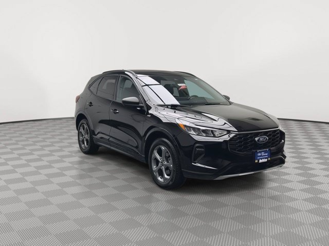 Certified 2023 Ford Escape ST-Line w/ Tech Pack #1 AWD/4WD image 32