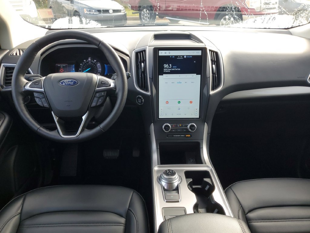 Certified 2024 Ford Edge SEL w/ Convenience Package AWD/4WD image 19