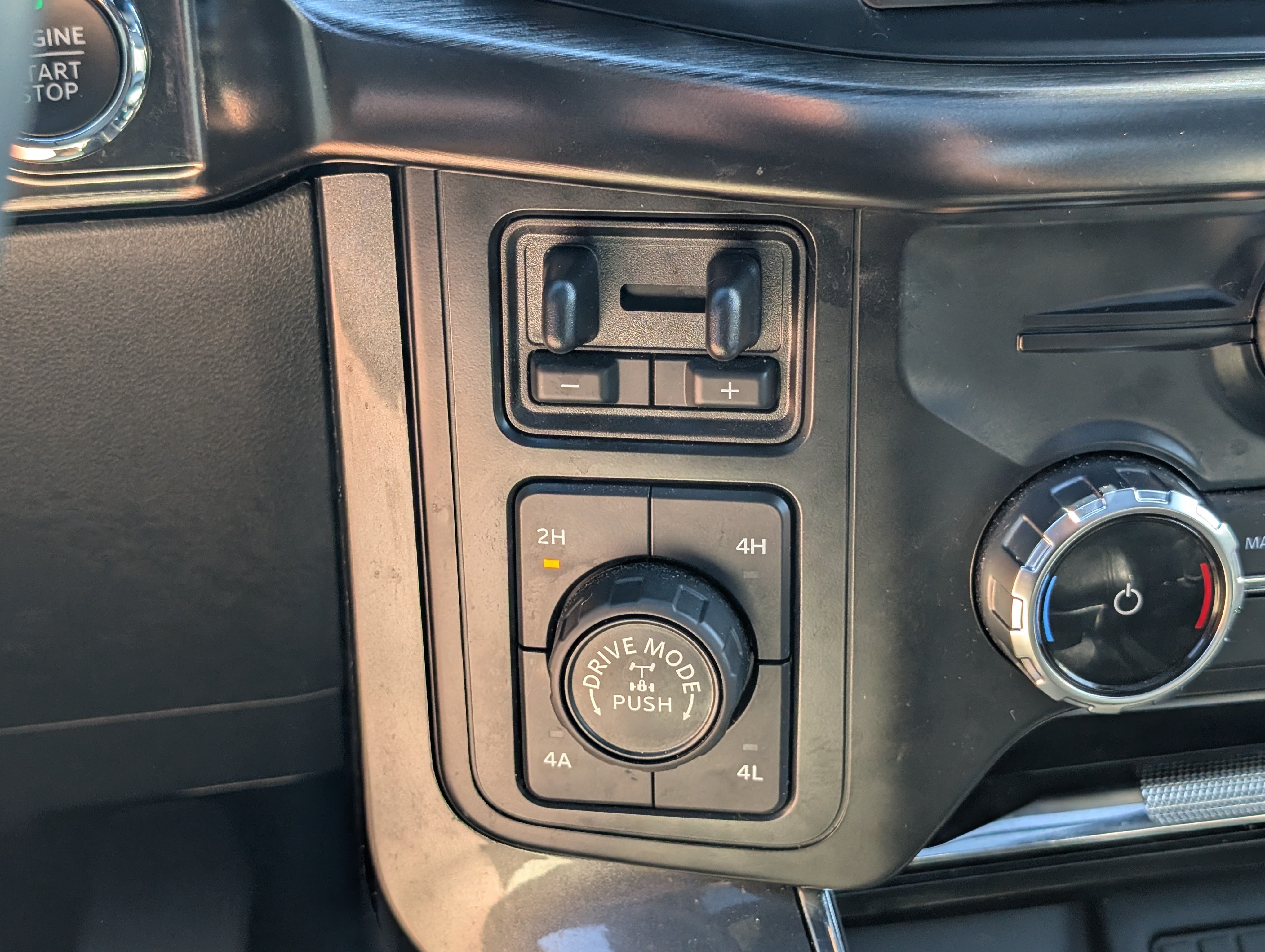 Certified 2023 Ford F150 Lariat w/ Equipment Group 502A High AWD/4WD image 28