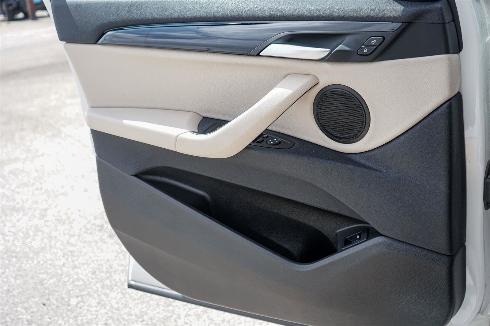 Used 2023 BMW X2 sDrive28i w/ M Sport Package FWD image 20