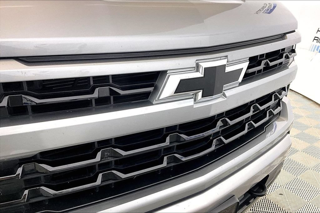 Used 2023 Chevrolet Silverado 1500 RST w/ Convenience Package II AWD/4WD image 23