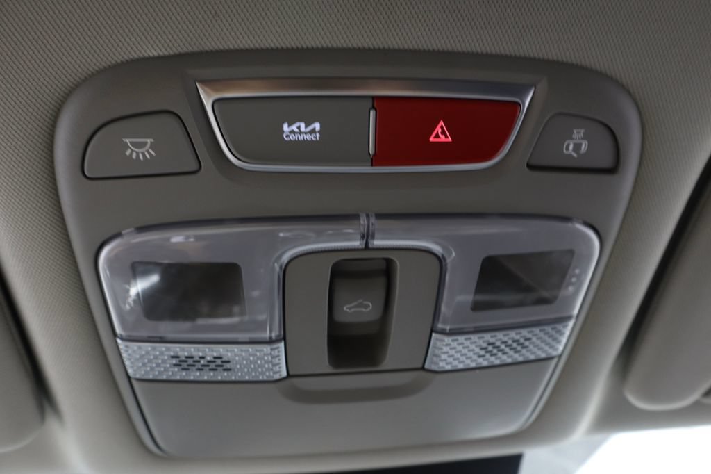 Used 2024 Kia Telluride S w/ S Sunroof Package FWD image 34