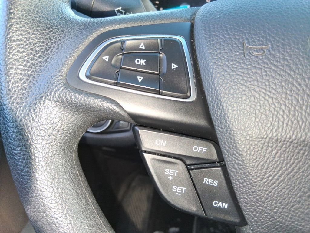 Certified 2019 Ford Escape SE image 31